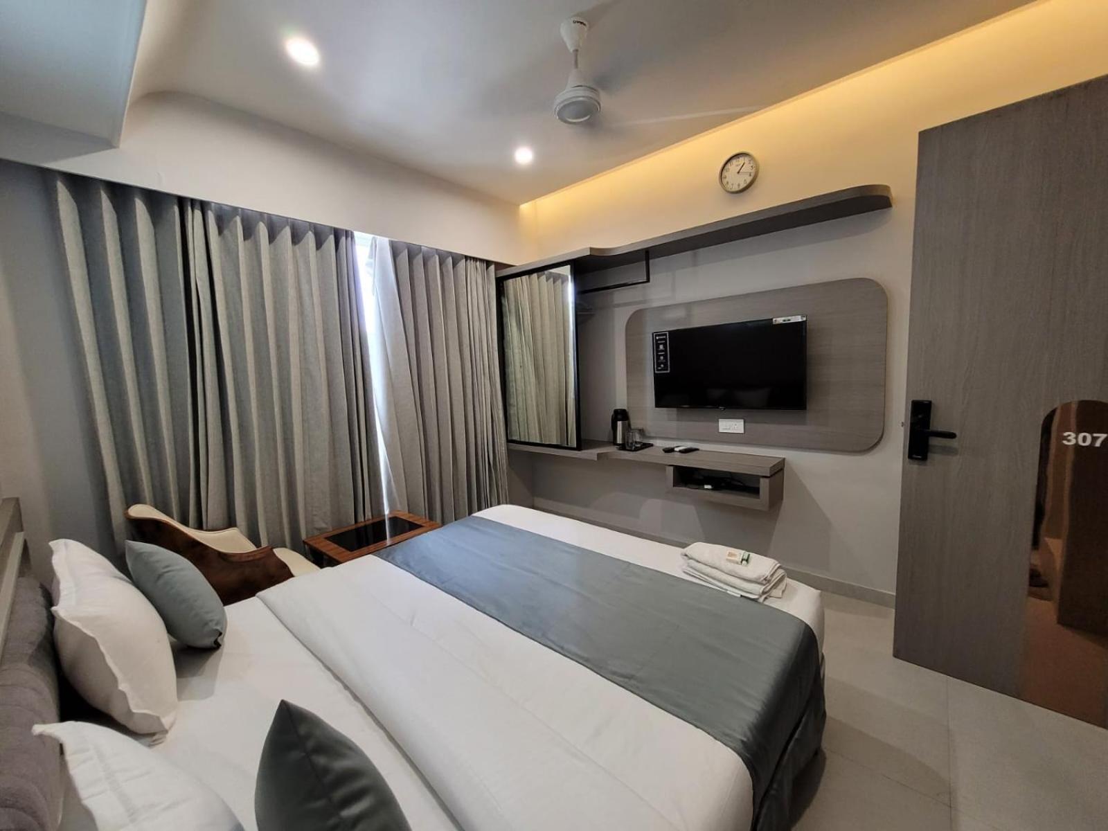 Ramida At Delhi Airport Bed & Breakfast